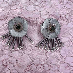 Boho chic flower beaded earrings